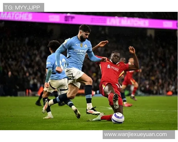 曼城主场迎战森林狼争夺英超积分榜重要位置的关键战役