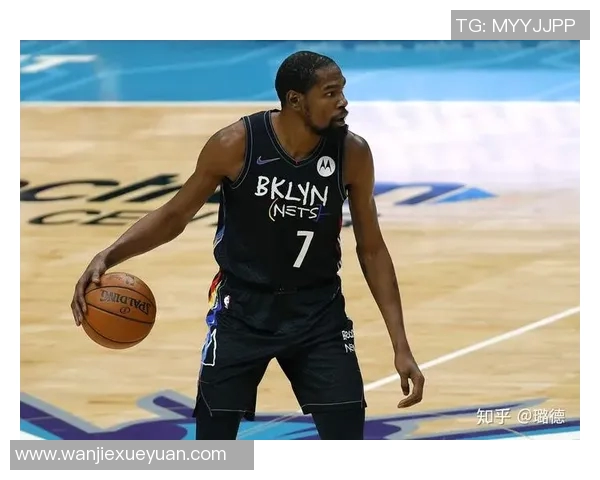 快船与篮网激战正酣比分悬念不断引发球迷热议